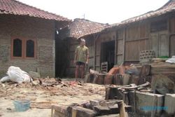 ANGIN KENCANG SRAGEN : Puting Beliung Terjang Sumberlawang, 70 Rumah Rusak