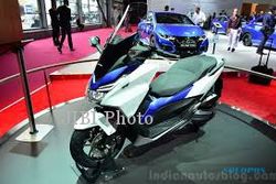  MOTOR BARU HONDA : Forza 125, Skutik Baru Honda Segala Medan