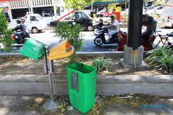 FOTO PENGELOLAAN SAMPAH SOLO : Tong Sampah di Solo Hilang Dicuri Orang