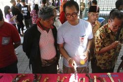 FOTO SURA BULAN BUDAYA : Sura untuk Sosialisasi Budaya Jawa