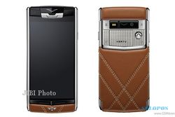 SMARTPHONE ULTRAMEWAH : Banderol Smartphone Vertu for Bentley Minimal Rp193 Juta