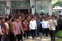 PRESIDEN JOKOWI : Jokowi-JK Undang Para Rektor, Prospek Jubir Kepresidenan atau Menteri?