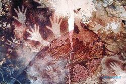 HASIL PENELITIAN : Berusia 40.000 Tahun, Lukisan Tertua di Dunia Ada di Leang-Leang Sulawesi