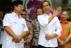 PELANTIKAN KETUM PAN : Prabowo ke Jokowi: Nanti Kita Tarung Lagi