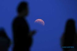 GERHANA BULAN TOTAL : Luar Biasa, Gerhana Bulan Ternyata Bisa Menyindir Perilaku Manusia