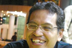 ULIL ABSHAR DICEKAL MALAYSIA : Ulil Abshar Abdalla Dilarang Masuk Malaysia, Menag Angkat Tangan
