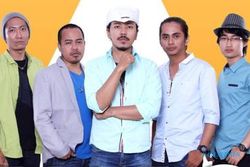 RISING STAR INDONESIA : Jadi Pembuka, Evony dan Bluesmate Gagal Buka Pagar