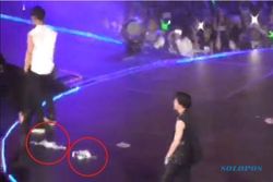 K-POP : Memalukan, Penggemar Lempari Bra dan Celana Dalam di Konser Exo dan BAP