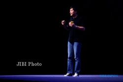 Datang ke Jakarta, Pendiri Xiaomi Pamer Mi Mix 2