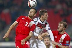 GRUP D KUALIFIKASI PIALA EROPA 2016 : Jerman Hajar Gibraltar 4-0, Mueller Sumbang 2 Gol