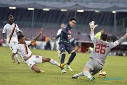 NAPOLI VS AS ROMA : Napoli Taklukkan Roma Dua Gol Tanpa Balas