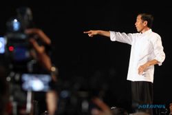 AGENDA PRESIDEN : Jokowi Pamer PTSP dan Pengalihan Subsidi BBM