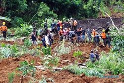 LONGSOR BANJARNEGARA : Pemkab Banjarnegara Siapkan Lahan Relokasi 