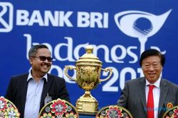 FOTO BRI INDONESIA OPEN : Ini Dia Piala Turnamen Golf Bank BRI