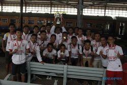 TURNAMEN TANPA HADIAH UANG : Dua Juara Piala Suratin Mengharap Uang Pembinaan