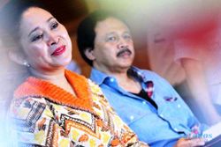 FOTO PALANG MERAH INDONESIA : Titiek Soeharto Nyalon Ketua Umum PMI