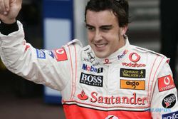 FORMULA ONE (F1) : Alonso Butuh Waktu di McLaren