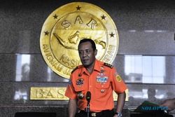 PESAWAT AIRASIA DITEMUKAN : Wapres Apresiasi, Jokowi ke Pangkalan Bun