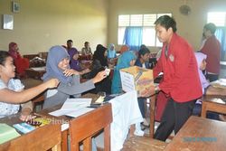Mahasiswa IKIP PGRI Galang Dana Tanah Longsor Banjarnegara