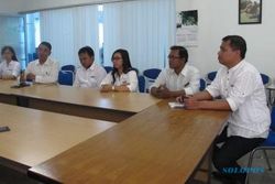 KUNJUNGAN MEDIA : Kunjungi Solopos, Manajemen Dafam Kayon Resort Kenalkan Jemparingan