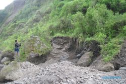 KISAH TRAGIS : Tertimpa Batu Cadas saat Menambang Pasir, Warga Karangnongko Tewas