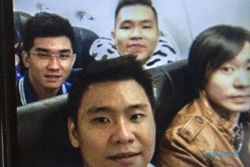 MUSIBAH AIRASIA : Selfie Korban QZ8501 Hebohkan Media Inggris
