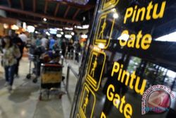 BISNIS PENERBANGAN : Dilarang Jual Tiket di Bandara, Maskapai Optimalkan Penjualan Online