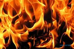 Api Kompor Gas Sambar Pertamini, Satu Ruko di Wonogiri Terbakar