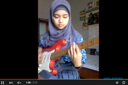 MOST POPULAR YOUTUBE : Keren, Gadis Berjilbab Bikin Cover Lagu Lamb of God!