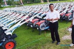 KABINET JOKOWI-JK : Traktor Jokowi Dianggap PHP, Ini Penjelasan Menteri Pertanian