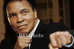 LEGENDA TINJU DUNIA : Muhammad Ali Dirawat di Rumah Sakit