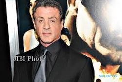 FILM TERBARU :  Sylvester Stallone Bawa Suporter Everton di Sekuel Terbaru Rocky