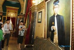 FOTO WISATA MEDAN : Istana Maimun Andalan Wisata Medan