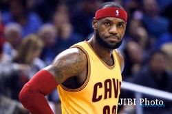NBA 2014/2015 : LeBron James Cetak Rekor, Cavs Menang Lagi