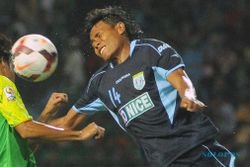 SCM CUP 2015 : Persela Lamongan Vs Persebaya Surabaya, Memperebutkan Gelar Hiburan