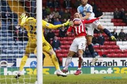 PIALA FA 2015 : Dihajar Blackburn 4-1, Perjuangan Stoke City Berakhir