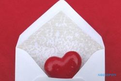 Valentine's Day : Kirim Surat Lewat Tukang Pos #30HariMenulisSuratCinta 