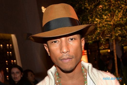 GRAMMY AWARDS : Pharrell Williams Sabet 3 Gelar Bergengsi