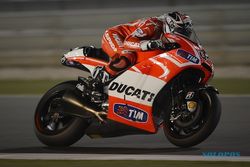 TES MOTOGP QATAR 2015 : Ducati Ancaman Baru, Dovizioso Tercepat