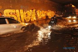 BANJIR SUKOHARJO : Hujan Deras, Underpass Makamhaji Banjir