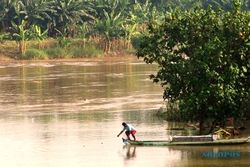 BANJIR BOJONEGORO : Bojonegoro Tingkatkan Kewaspadaan Hadapi Banjir Bengawan Solo