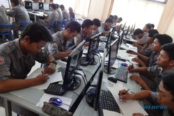 UN 2015 : Ujian Nasional 4 SMA dan 16 Jurusan SMK di Klaten Digabung