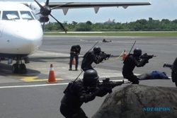 WNI GABUNG ISIS : "Indonesia Dianggap Pengekspor Teroris"