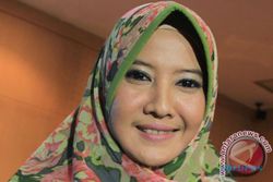 HARI KARTINI 2015 : Pemkab Klaten Gelar Pengajian Bersama Peggy Melati Sukma