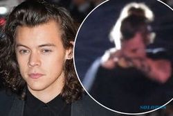 KONSER ONE DIRECTION : Dengar Zayn Malik Hengkang, Harry Styles Nangis di Panggung