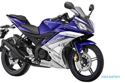 HARGA SEPEDA MOTOR : Ini Kenaikan Harga Motor Yamaha R15