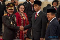 FOTO PELANTIKAN KAPOLRI : Jokowi Lantik Kapolri