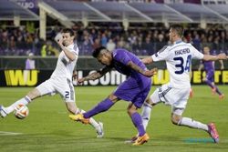 PEREMPATFINAL LIGA EUROPA : Taklukkan Dynamo Kiev 0-2, Fiorentina Lolos ke Semifinal