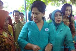 KUNJUNGAN KERJA: Iriana Jokowi Kunjungi Berbah, Borong Ini ..