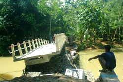 BANJIR KULONPROGO : Jembatan Kadigunung Baru Berusia 1 Tahun